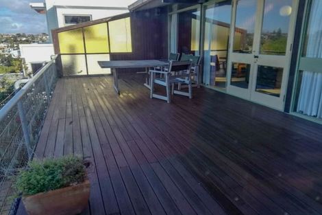 Photo of property in 13 Churchill Road, Murrays Bay, Auckland, 0630