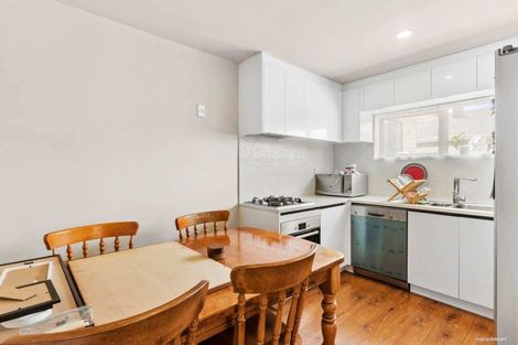 Photo of property in 13 Vazey Way, Hobsonville, Auckland, 0618