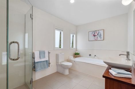 Photo of property in 73l Park Rise, Campbells Bay, Auckland, 0630