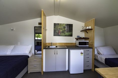 Photo of property in 22 Paihia Road, Paihia, 0200