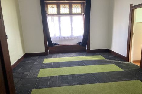 Photo of property in 6 Hurworth Place, College Estate, Whanganui, 4500