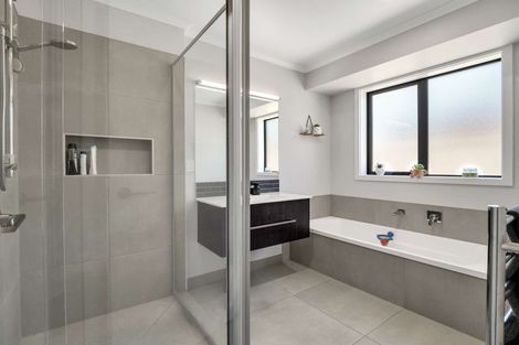 Photo of property in 11 Kimbrae Drive, Rototuna North, Hamilton, 3210