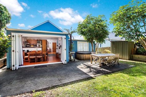 Photo of property in 44 Second Avenue, Kingsland, Auckland, 1021