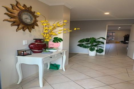 Photo of property in 26 Baltersan Drive, Flat Bush, Auckland, 2016