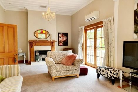 Photo of property in 286 Main Road, Tawa, Wellington, 5028