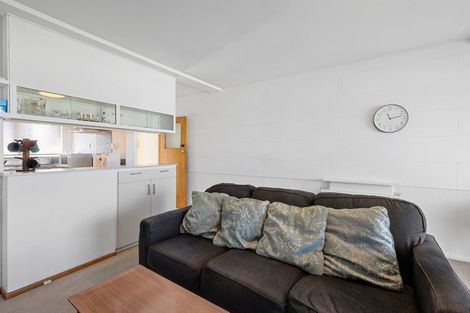 Photo of property in 6/184 Powderham Street, New Plymouth, 4310