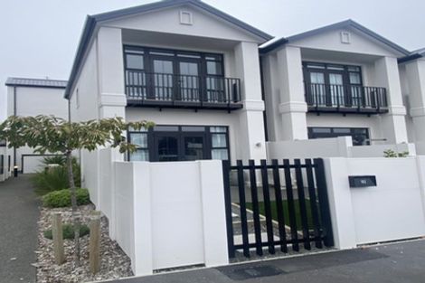 Photo of property in 102 Peterborough Street, Christchurch Central, Christchurch, 8013