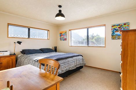 Photo of property in 67 Bowen Street, Cambridge, 3434