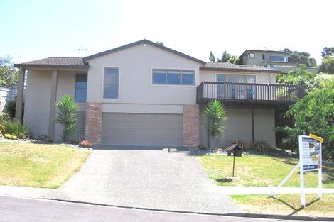 Photo of property in 2/43 Noeleen Street, Glenfield, Auckland, 0629