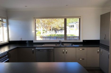 Photo of property in 2 Bracken Mews, Pyes Pa, Tauranga, 3112