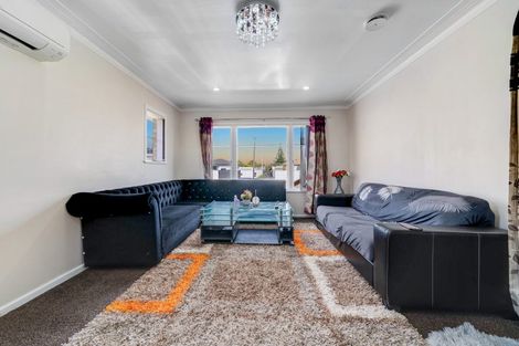 Photo of property in 26 Allenby Road, Papatoetoe, Auckland, 2025