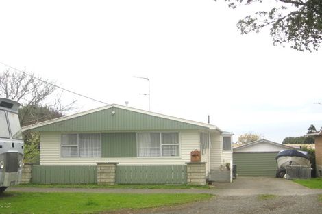 Photo of property in 9 Bayly Street, Waitara, 4320