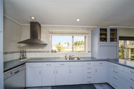 Photo of property in 31 Campbell Street, Hawera, 4610