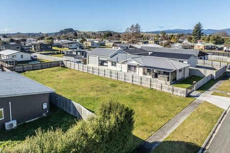 Photo of property in 38 Te Iwiheke Place, Turangi, 3334