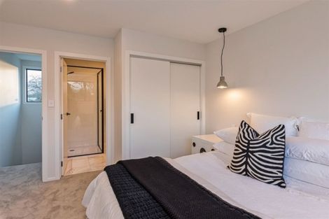 Photo of property in 52 Waipani Road, Te Atatu Peninsula, Auckland, 0610