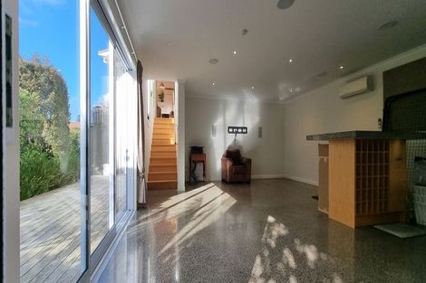 Photo of property in 2/17 Bevyn Street, Castor Bay, Auckland, 0620