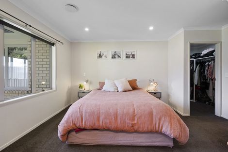 Photo of property in 22 Cyrus Street, Whalers Gate, New Plymouth, 4310