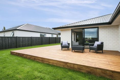 Photo of property in 141 Wingatui Road, Mosgiel, 9024