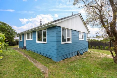 Photo of property in 9 Sasanof View, Ascot Park, Porirua, 5024