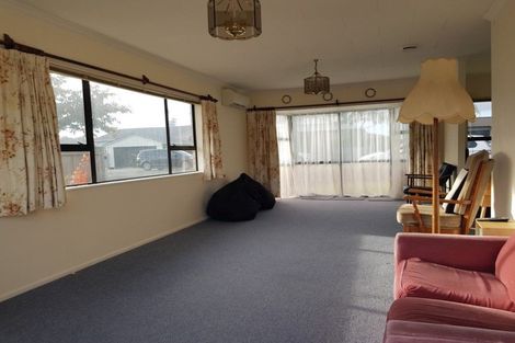 Photo of property in 28a Tukapa Street, Westown, New Plymouth, 4310
