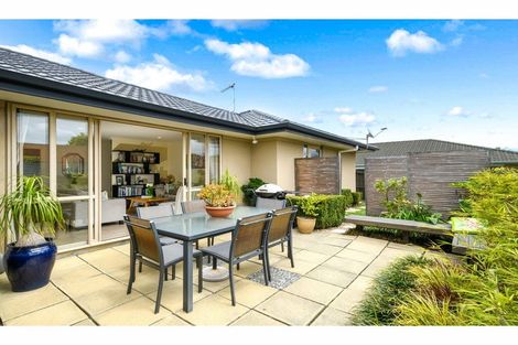 Photo of property in 34 Starlight Cove, Hobsonville, Auckland, 0618