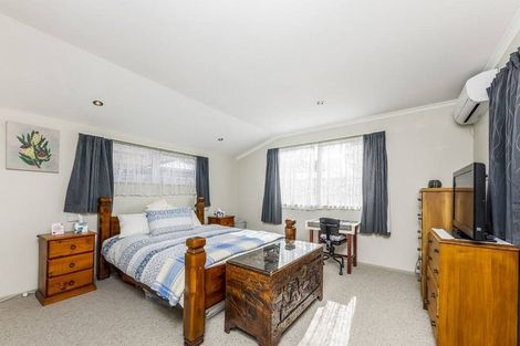 Photo of property in 34 Marvon Downs Avenue, Pakuranga Heights, Auckland, 2010