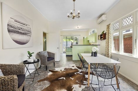 Photo of property in 16 Samoa Street, Kilbirnie, Wellington, 6022