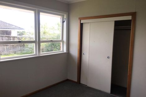 Photo of property in 2/30 Kay Drive, Blockhouse Bay, Auckland, 0600