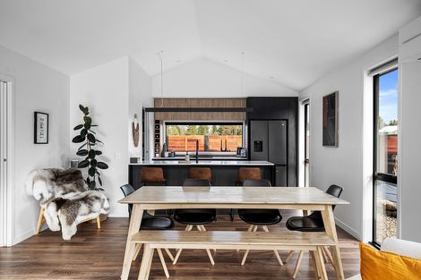 Photo of property in 16 Pollock Street, Alexandra, 9320