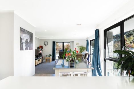 Photo of property in 23 Mcdonnell Road, Arrowtown, 9302