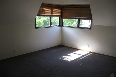 Photo of property in 1/27 Macdonald Crescent, Te Aro, Wellington, 6011