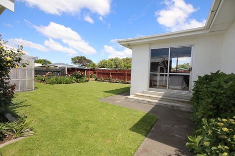 Photo of property in 137 Bay Road, Grasmere, Invercargill, 9810