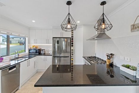 Photo of property in 7 Soo Yong Place, Glenview, Hamilton, 3206