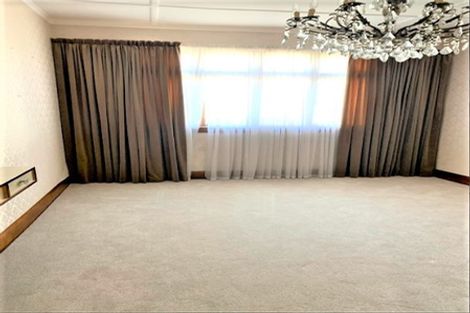 Photo of property in 303 The Parade, Island Bay, Wellington, 6023