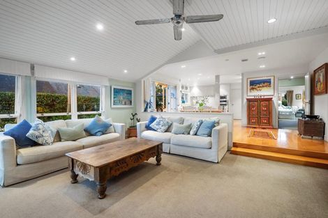 Photo of property in 12 Cecil Road, Milford, Auckland, 0620