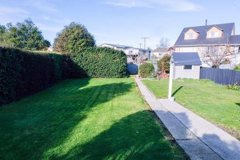 Photo of property in 27 Clyde Street, Oamaru North, Oamaru, 9400