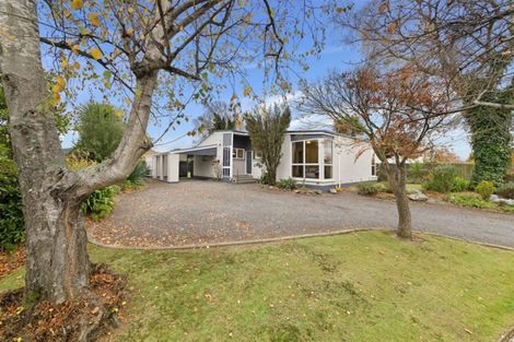 Photo of property in 32 Stackhouse Avenue, Bishopdale, Christchurch, 8053