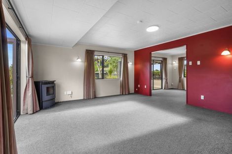 Photo of property in 5 Westview Crescent, West Melton, 7618