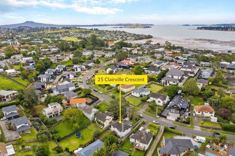 Photo of property in 25 Clairville Crescent, Wai O Taiki Bay, Auckland, 1072