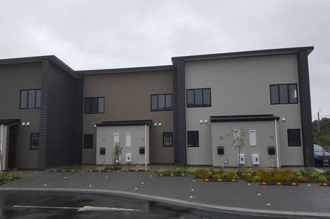 Photo of property in 16/9 Surrey Street, Tawa, Wellington, 5028