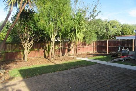 Photo of property in 2/4 Quinton Place, Bishopdale, Christchurch, 8053
