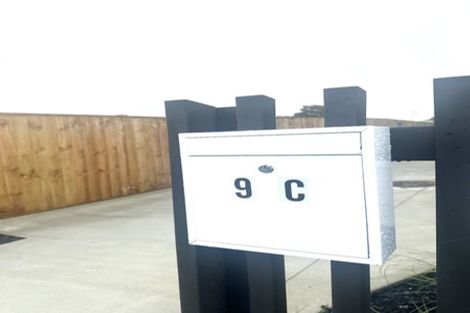 Photo of property in 9c Liam Place, Half Moon Bay, Auckland, 2012