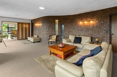 Photo of property in 5 Aries Place, Kawaha Point, Rotorua, 3010