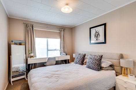 Photo of property in 15 Sutherland Street, Tamatea, Napier, 4112