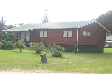 Photo of property in 119 Winslow Place, Matarangi, Whitianga, 3592