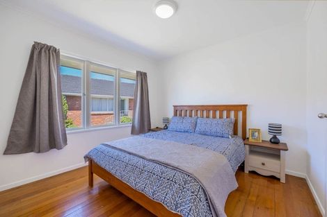 Photo of property in 2/15 Dominion Street, Takapuna, Auckland, 0622