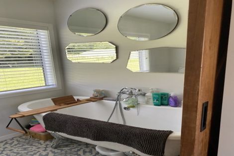 Photo of property in 22 Woven Stone Way, Ohau, Levin, 5570