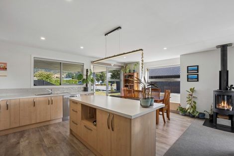 Photo of property in 25 Teal Place, Lake Hawea, Wanaka, 9382