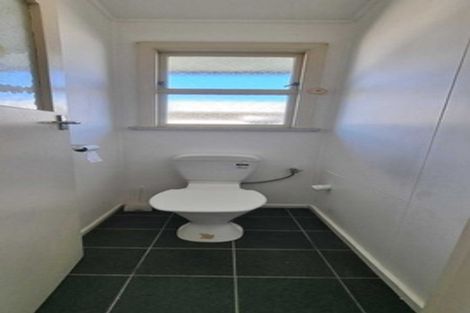 Photo of property in 260 Main North Road, Redwood, Christchurch, 8051