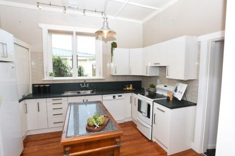 Photo of property in 266 Kelvin Street, Avenal, Invercargill, 9810